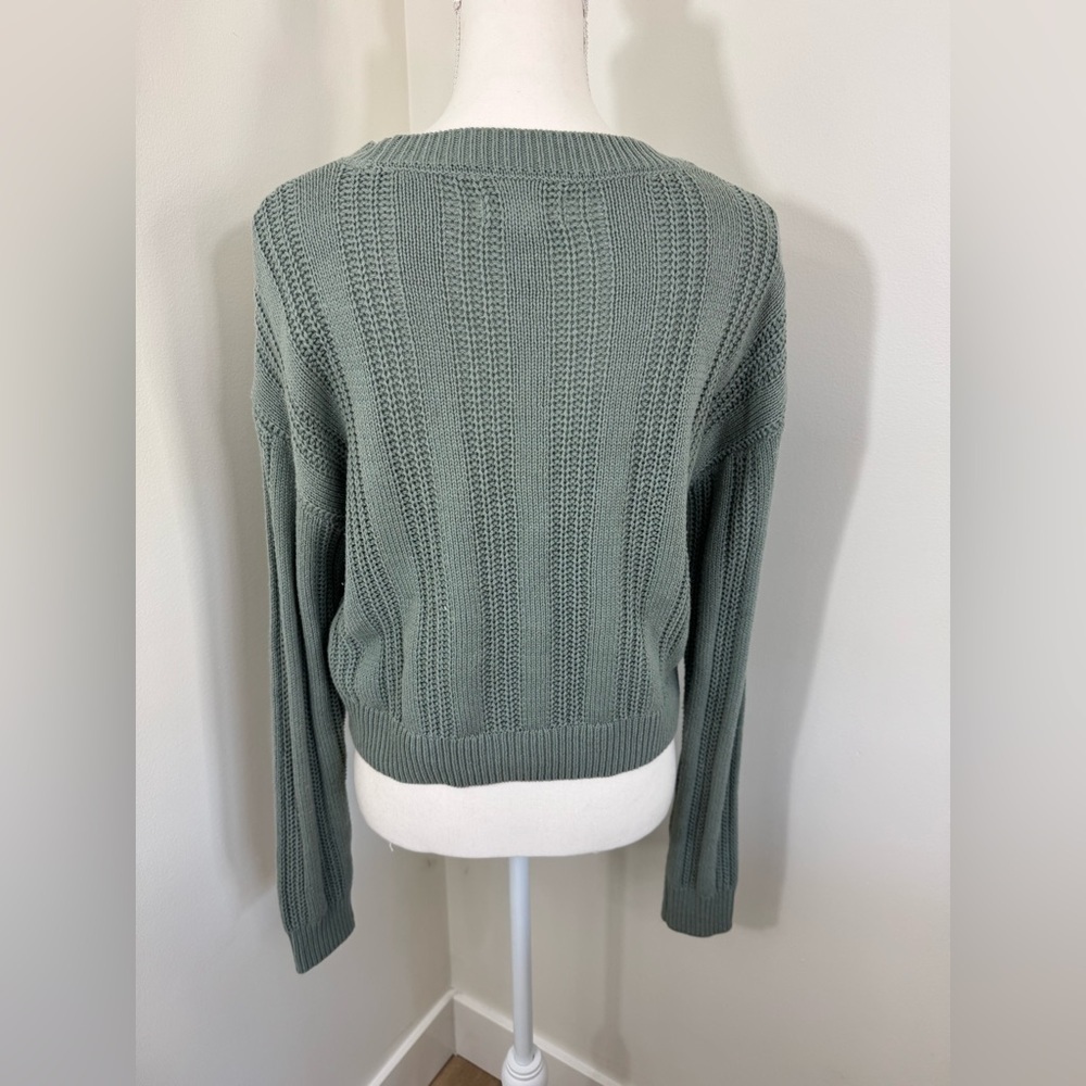 Aeropostale Women’s Knitted Cropped Sweater | Size‎ Small - Picture 4 of 7
